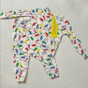GAP Kids Pajama Set with Colorful Light Bulb Print size 6-12 months